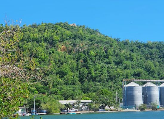 puerto-rico/guanica/landmark/trasiego-sea-food-restaurant