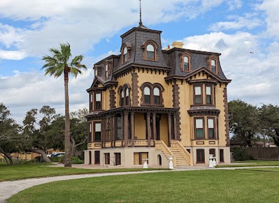 texas/west-texas/landmark/fulton-mansion-state-historic-site