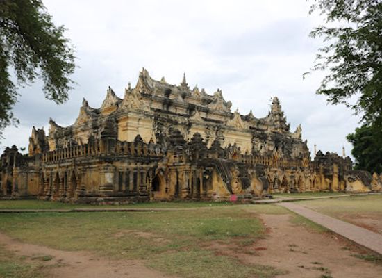 myanmar-burma/mandalay-region/landmark/me-nu-brick-monastery