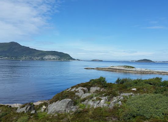 norway/alesund/landmark/tueneset
