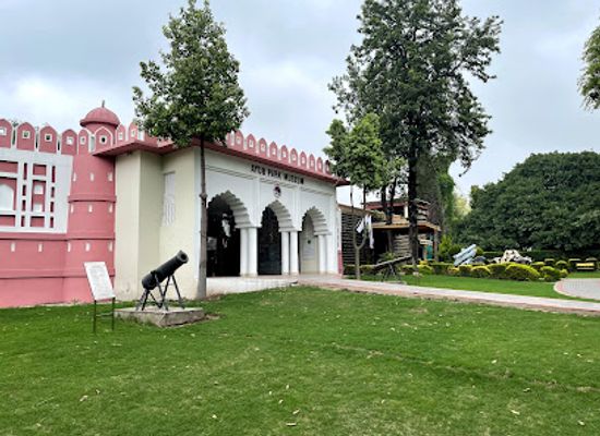 pakistan/rawalpindi/ayub-national-park/landmark/ayub-park-museum