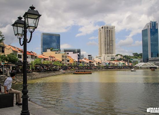 singapore/serangoon/landmark/boat-quay