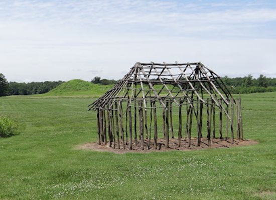 indiana/northeast-indiana/landmark/angel-mounds-state-historic-site