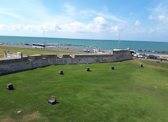 colombia/cartagena-coast/landmark/las-bovedas