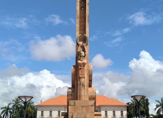 guinea-bissau/cacheu-region/landmark/monumento-aos-herois-da-independencia