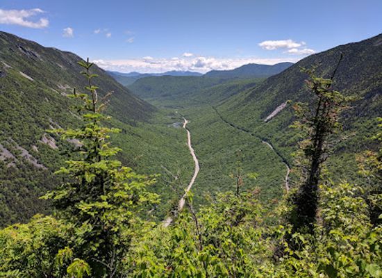new-hampshire/white-mountains-national-forest/landmark/crawford-notch-state-park