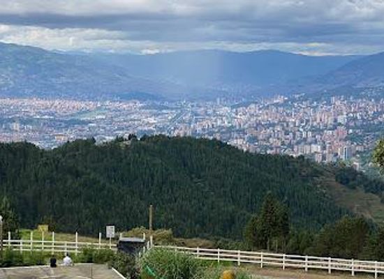 colombia/medellin/landmark/monasterio-santa-gertrudis-la-magna