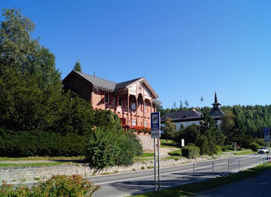 slovakia/tatranska-lomnica/landmark/vila-alica