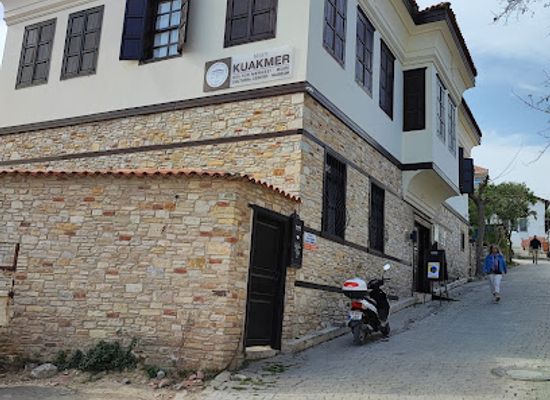 turkiye/kusadasi/landmark/kuakmer