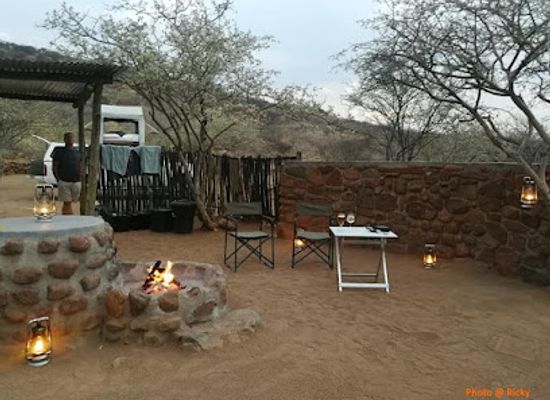 namibia/omaruru/landmark/erongo-plateau-camp