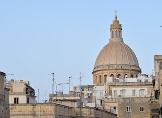 malta/valletta/landmark/bazilika-santwarju-tal-madonna-tal-karmnu