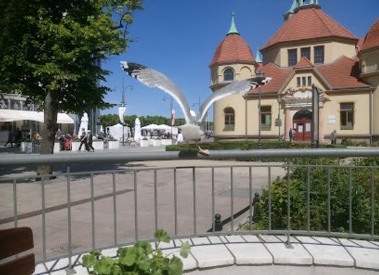 poland/sopot/landmark/3-sisters-club