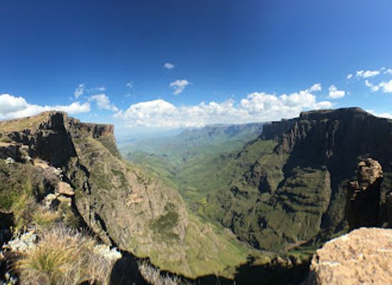 south-africa/royal-natal-national-park/landmark/sentinel-car-park
