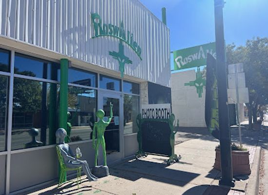 new-mexico/roswell/landmark/the-roswalien