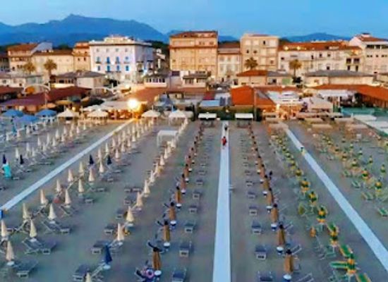 italy/versilia/landmark/bagno-nido