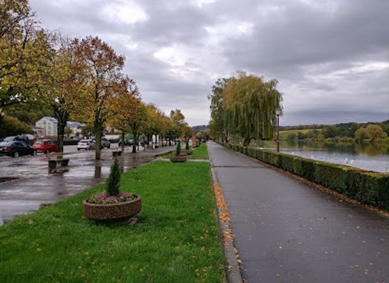 luxembourg/remich/landmark/esplanade-remich