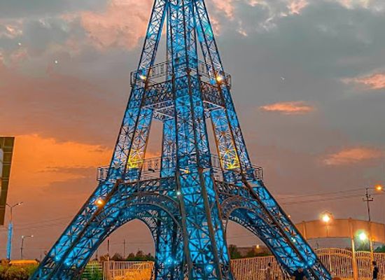 iraq/basra/landmark/julphar-park