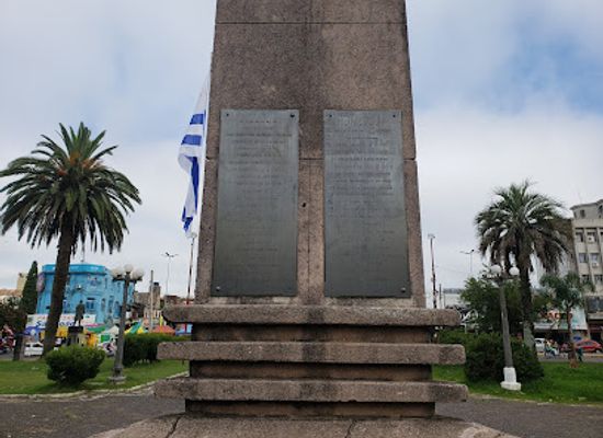 uruguay/rivera/landmark/monumento-a-aparicio-saravia