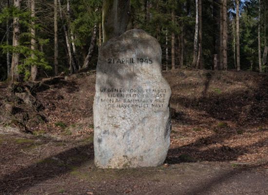 denmark/hillerod/landmark/kulsvierstenen