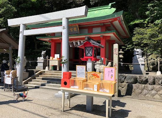 japan/ise/landmark/ise-meotoiwa-shopping-plaza
