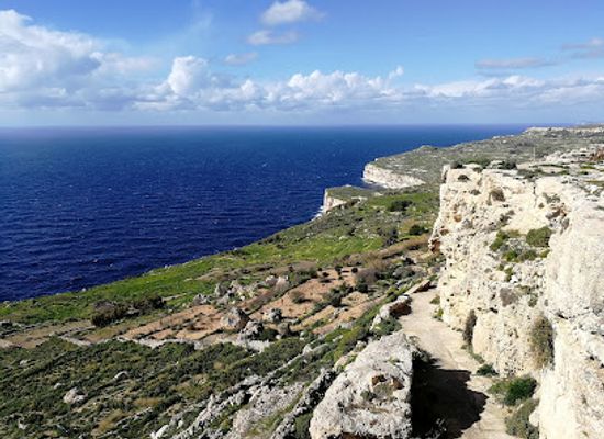malta/dingli-cliffs/landmark/the-red-tower