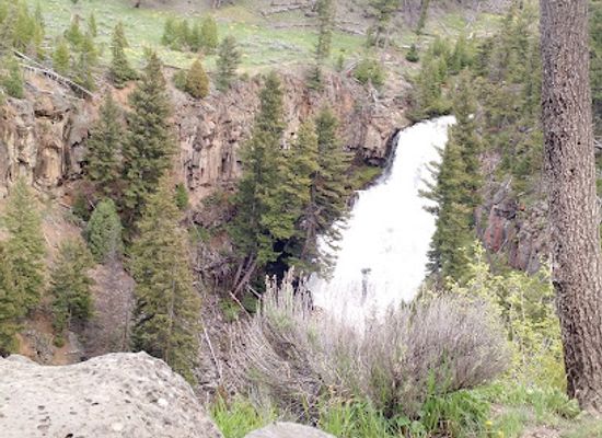 montana/yellowstone-national-park/landmark/undine-falls-trail