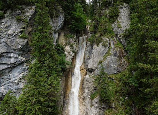 austria/lech-zurs-am-arlberg/landmark/waldletobelschlucht-oberer-wasserfall