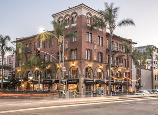 california/long-beach/landmark/historic-broadlind-hotel-at-long-beach-convention-center