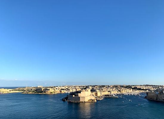 malta/marsamxett-harbour/landmark/auberge-de-castille-castile