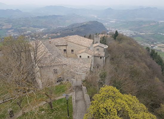 san-marino/monte-san-cristoforo/landmark/cava-dei-balestrieri