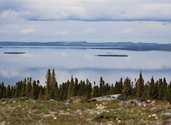 canada/nunavik/landmark/lac-wiyashakimi