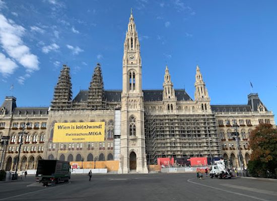 austria/vienna-woods/landmark/vienna-city-hall