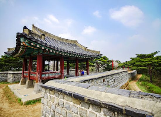 south-korea/suwon/landmark/hwayangnu