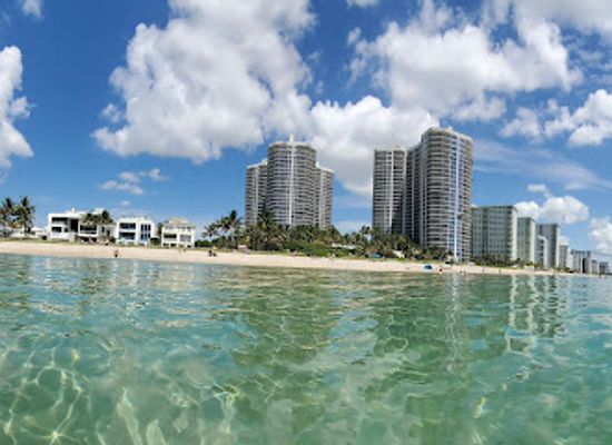 florida/gold-coast/landmark/fort-lauderdale-beach-the-l-hermitage-reserve