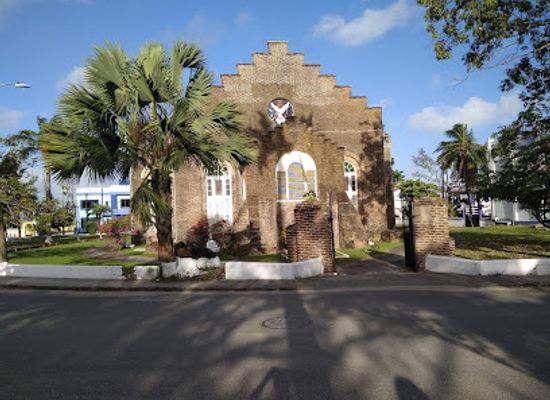 belize/belize-city/queen-s-square/landmark/government-house