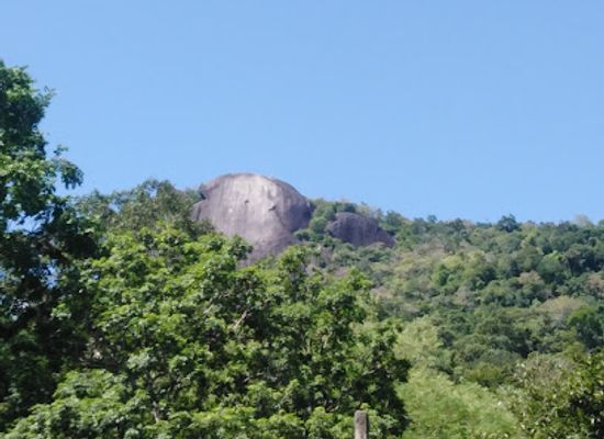 sri-lanka/moneragala-district/landmark/mayuragiri-len-sthoopa