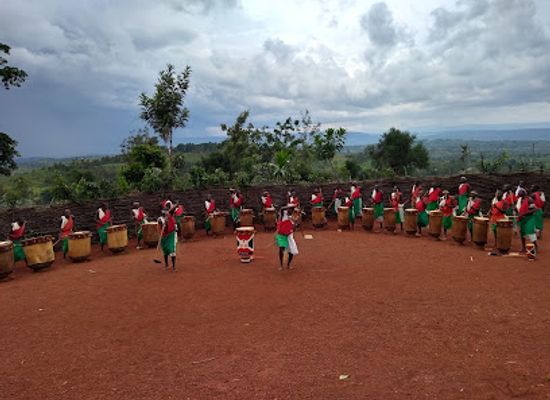 burundi/eastern-plateau/landmark/gishora-drum-sanctuary