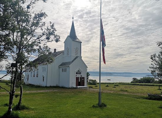 norway/finnmark/landmark/kistrand-church