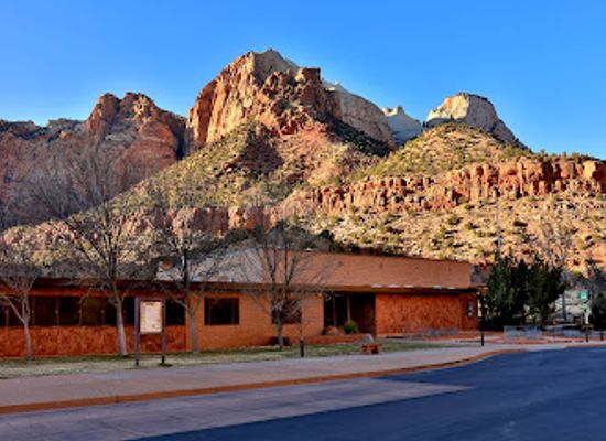 utah/zion-national-park/landmark/zion-human-history-museum
