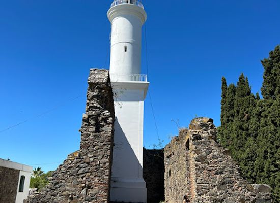 uruguay/soriano/landmark/colonia-del-sacramento-lighthouse