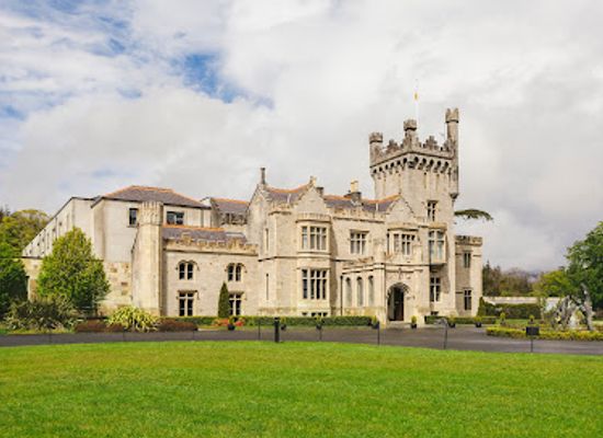ireland/county-donegal/landmark/lough-eske-castle