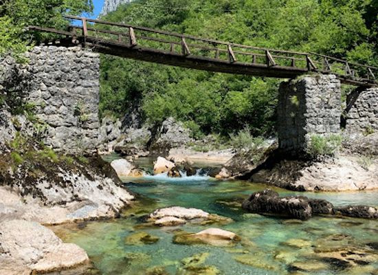 montenegro/tara-river-valley/landmark/mrtvica-canyon