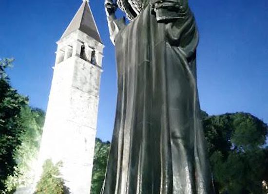 croatia/dalmatia/landmark/poljana-grgura-ninskog