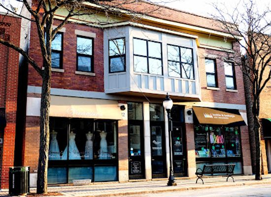 illinois/arlington-heights/landmark/bottle-bottega-by-painting-with-a-twist