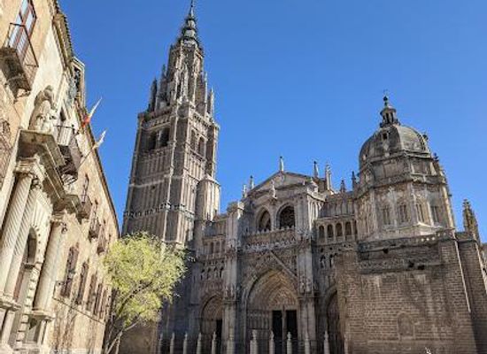 spain/toledo/landmark/pl-del-ayuntamiento