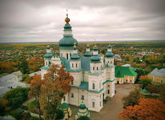 ukraine/chernihiv/landmark/boldyna-hora-park
