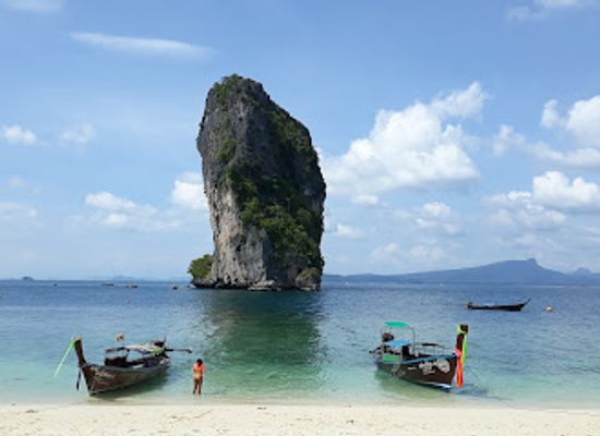 thailand/trang-archipelago/landmark/tham-le-khao-kob