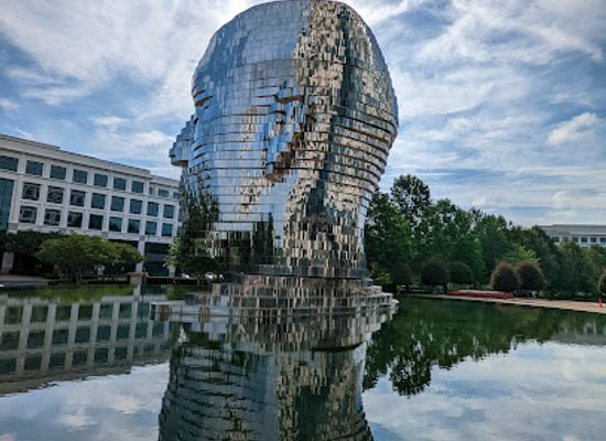 north-carolina/charlotte/landmark/metalmorphosis