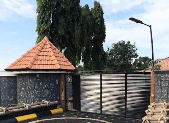 uganda/entebbe/landmark/bravado-spa