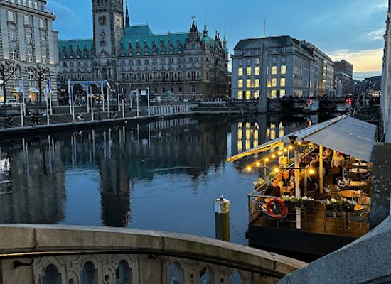 germany/hamburg/landmark/otto-liss-gedenktafel